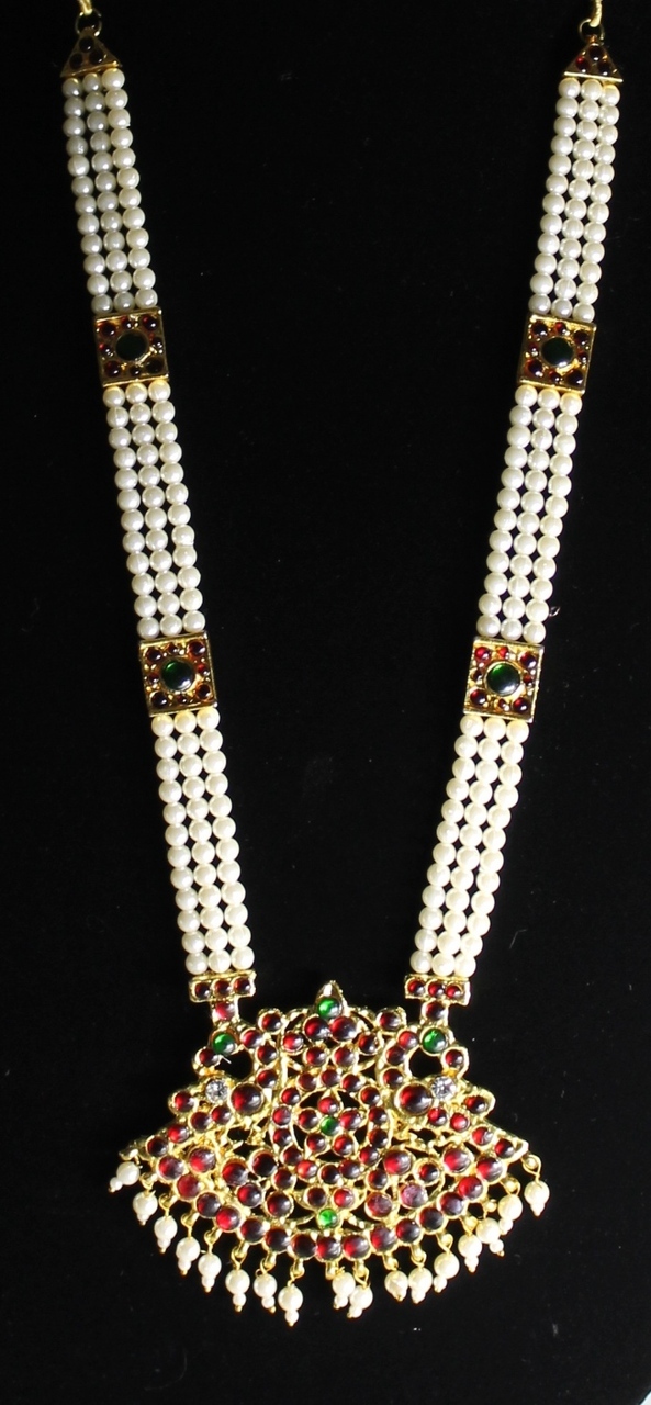 https://www.excellis.co.in/dance_jewlry//public/storage/photos/1/Products/1715__28494.JPG