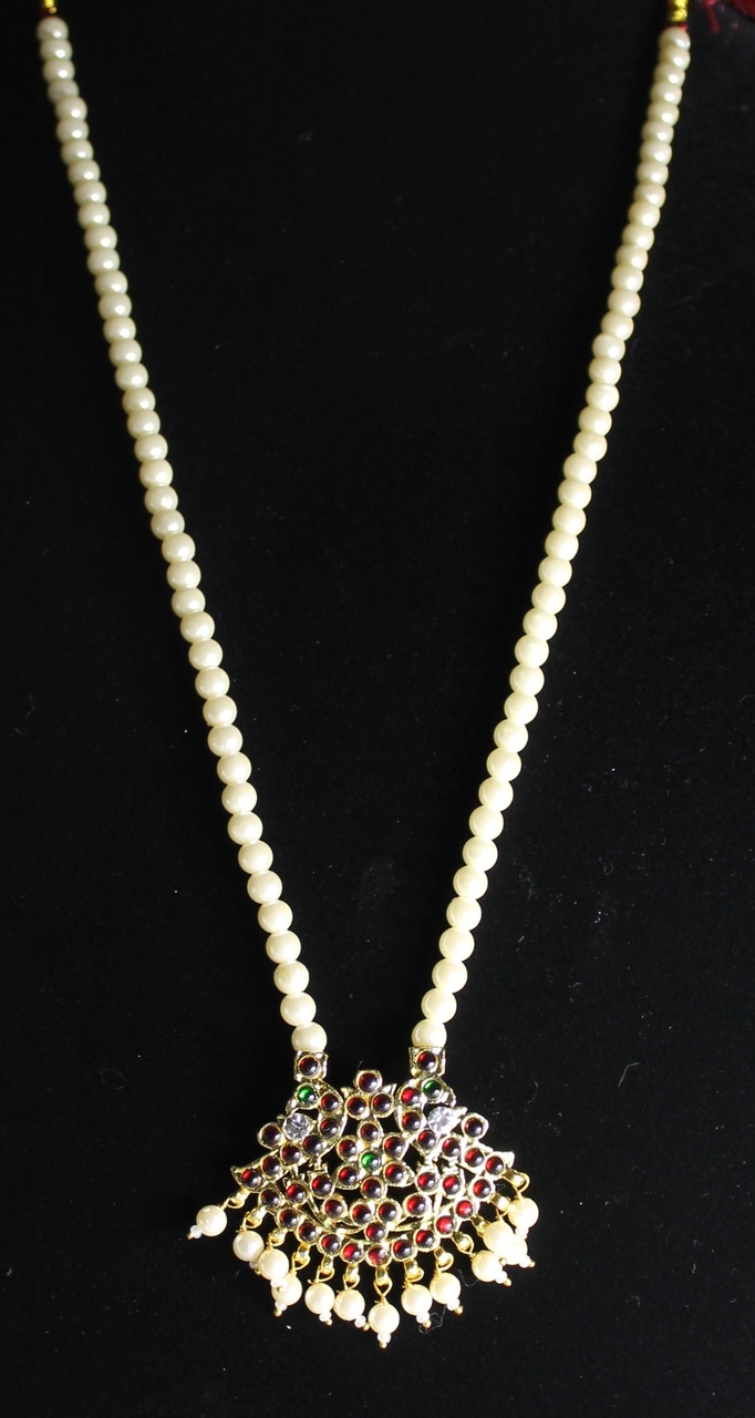 https://www.excellis.co.in/dance_jewlry//public/storage/photos/1/Products/1L_Long__12935.JPG