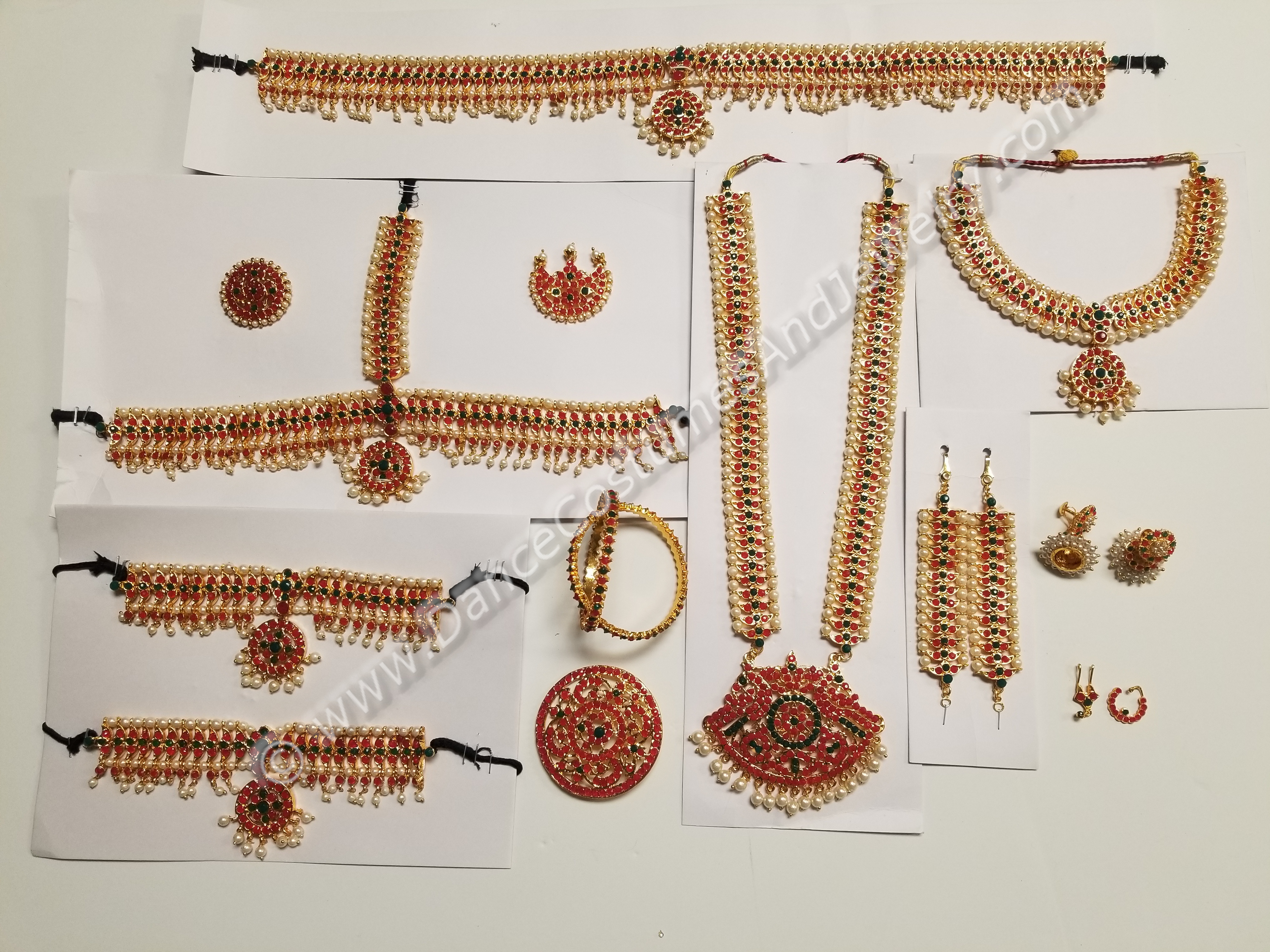 https://www.excellis.co.in/dance_jewlry//public/storage/photos/1/Products/4949_SET_CSR__81421.jpg