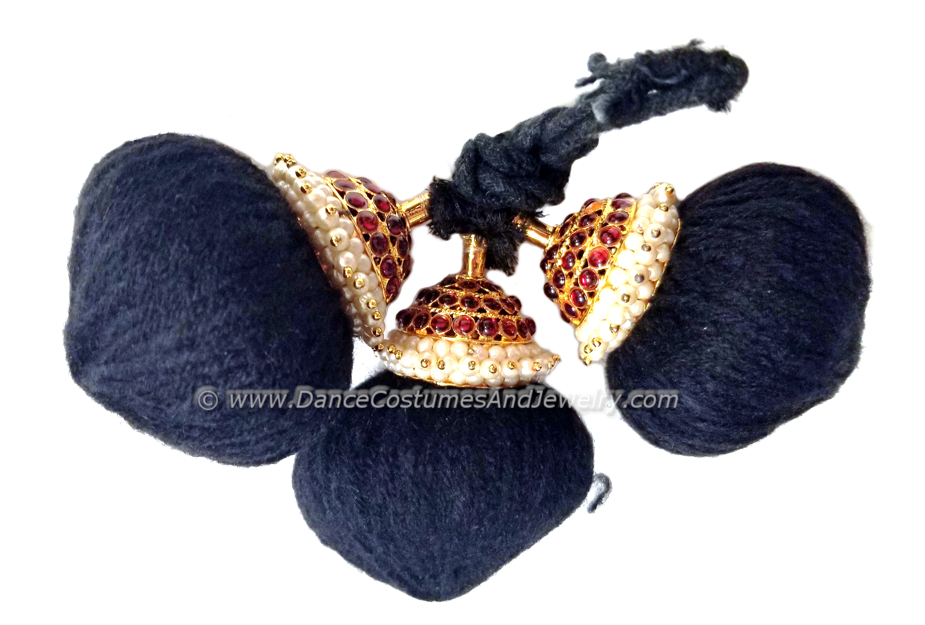 https://www.excellis.co.in/dance_jewlry//public/storage/photos/1/Products/6182_KUNJALAM_CSR__87726.jpg