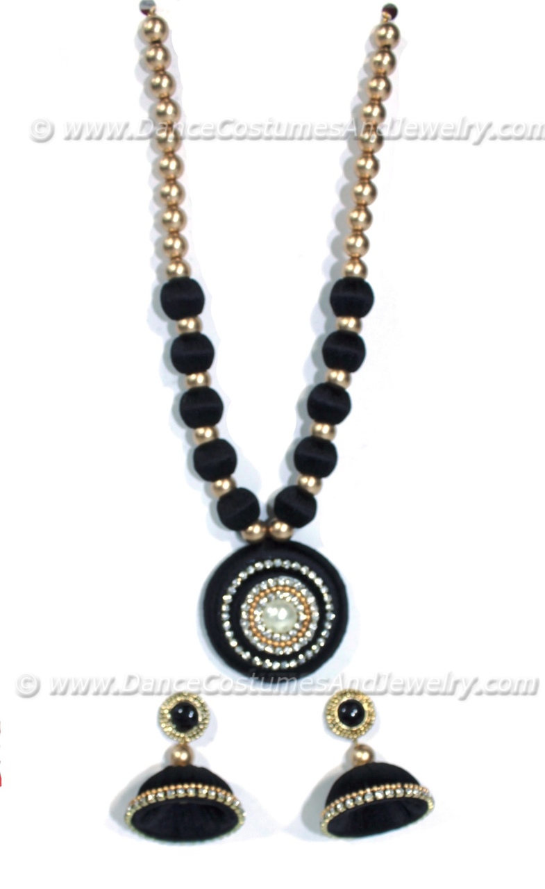 https://www.excellis.co.in/dance_jewlry//public/storage/photos/1/Products/Black_Thread_JimikkiSCR__27316.jpg