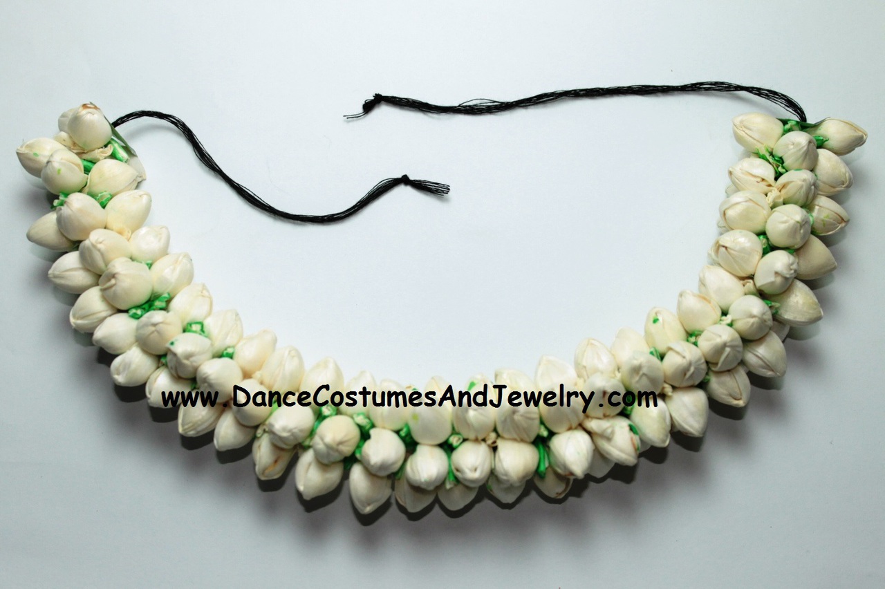 https://www.excellis.co.in/dance_jewlry//public/storage/photos/1/Products/Cellulose_String_sml__74966.jpg