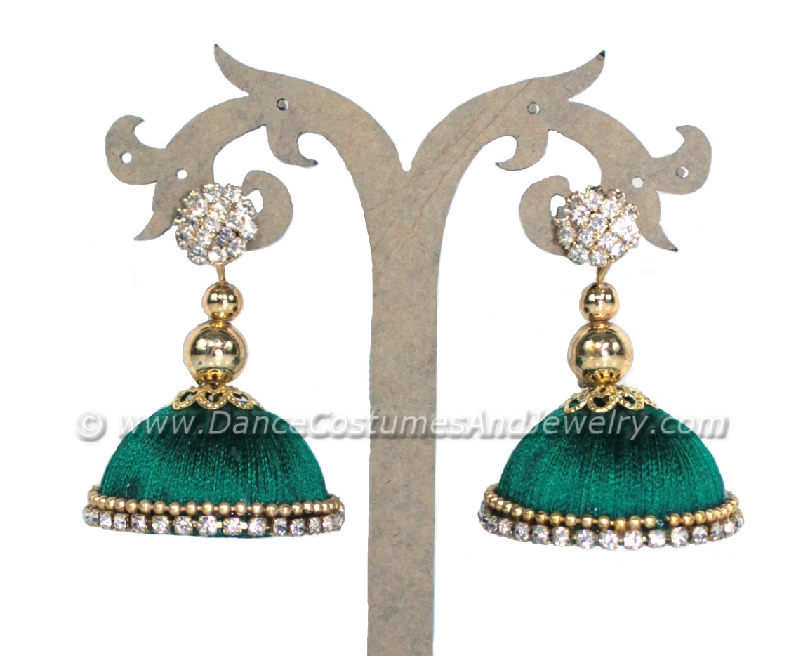 https://www.excellis.co.in/dance_jewlry//public/storage/photos/1/Products/Green_Thread_jimikki_csr__32689.JPG