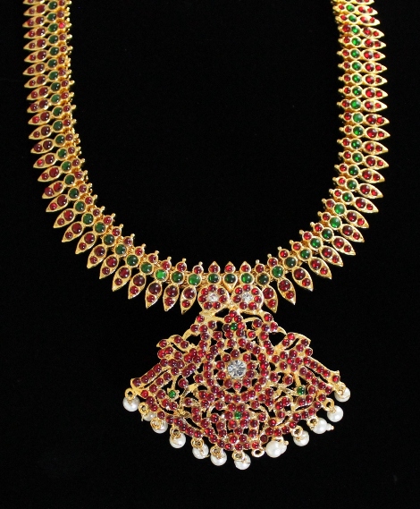 https://www.excellis.co.in/dance_jewlry//public/storage/photos/1/Products/MullaMottu_Mala__37475.jpg