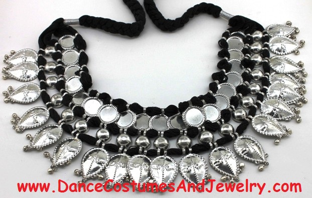 https://www.excellis.co.in/dance_jewlry//public/storage/photos/1/Products/OdissiBelt_Black__94964.jpg