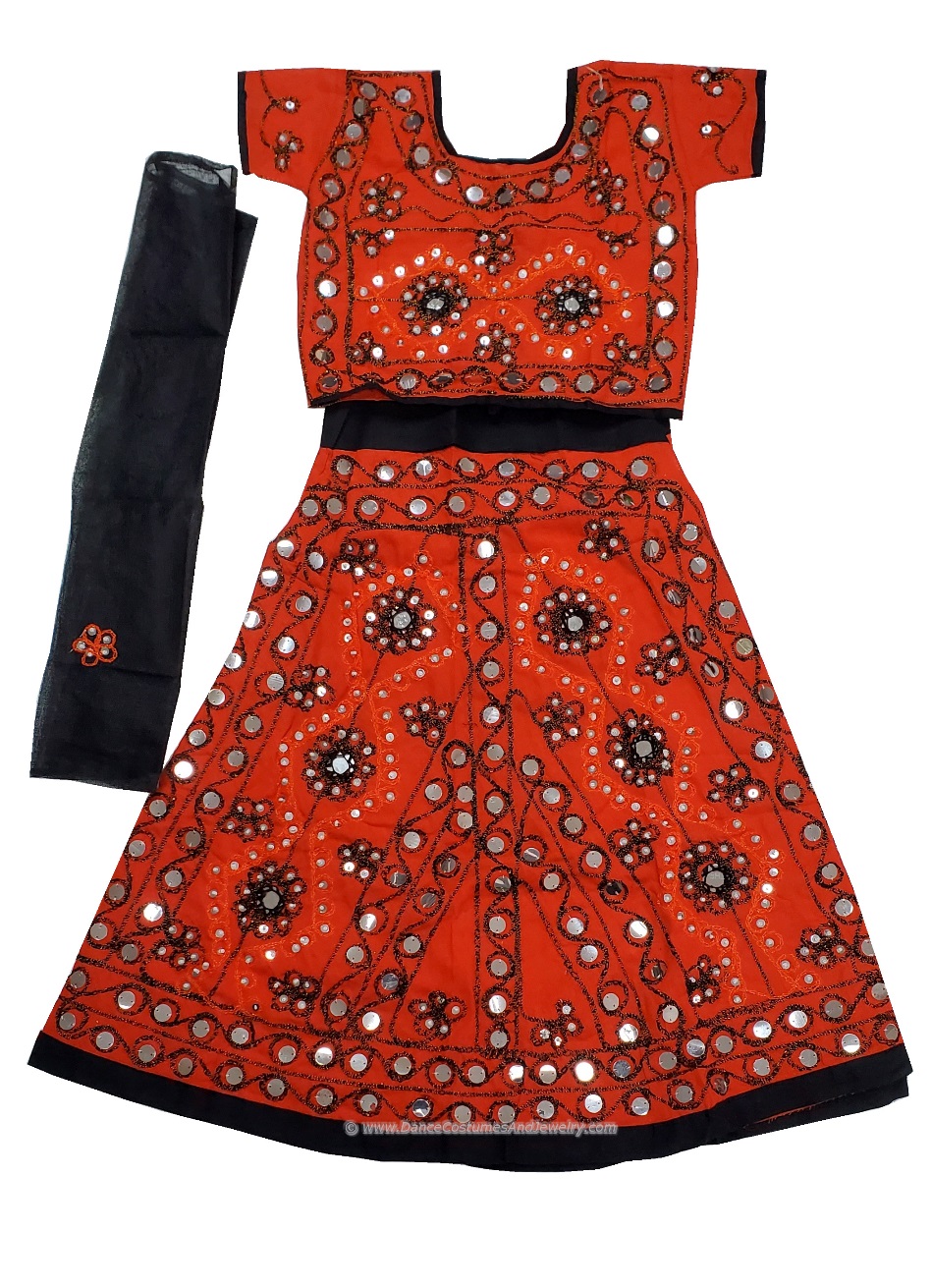 https://www.excellis.co.in/dance_jewlry//public/storage/photos/1/Products/OrgBlk01CSR__80019.jpg