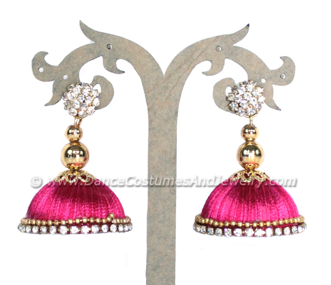 https://www.excellis.co.in/dance_jewlry//public/storage/photos/1/Products/Pink_Thread_jimikki-__10986.JPG