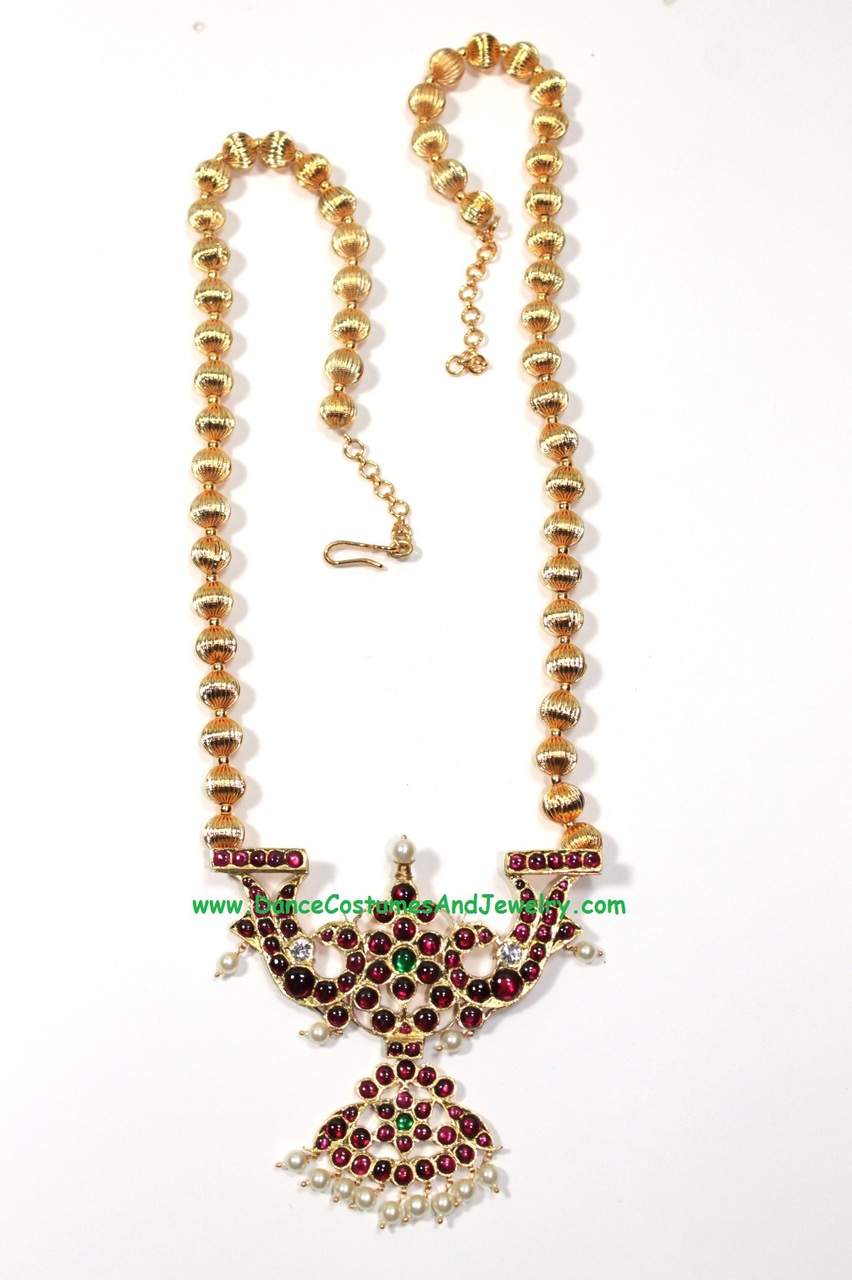 https://www.excellis.co.in/dance_jewlry//public/storage/photos/1/Products/Real_Temple_Long_Chain__95574.jpg