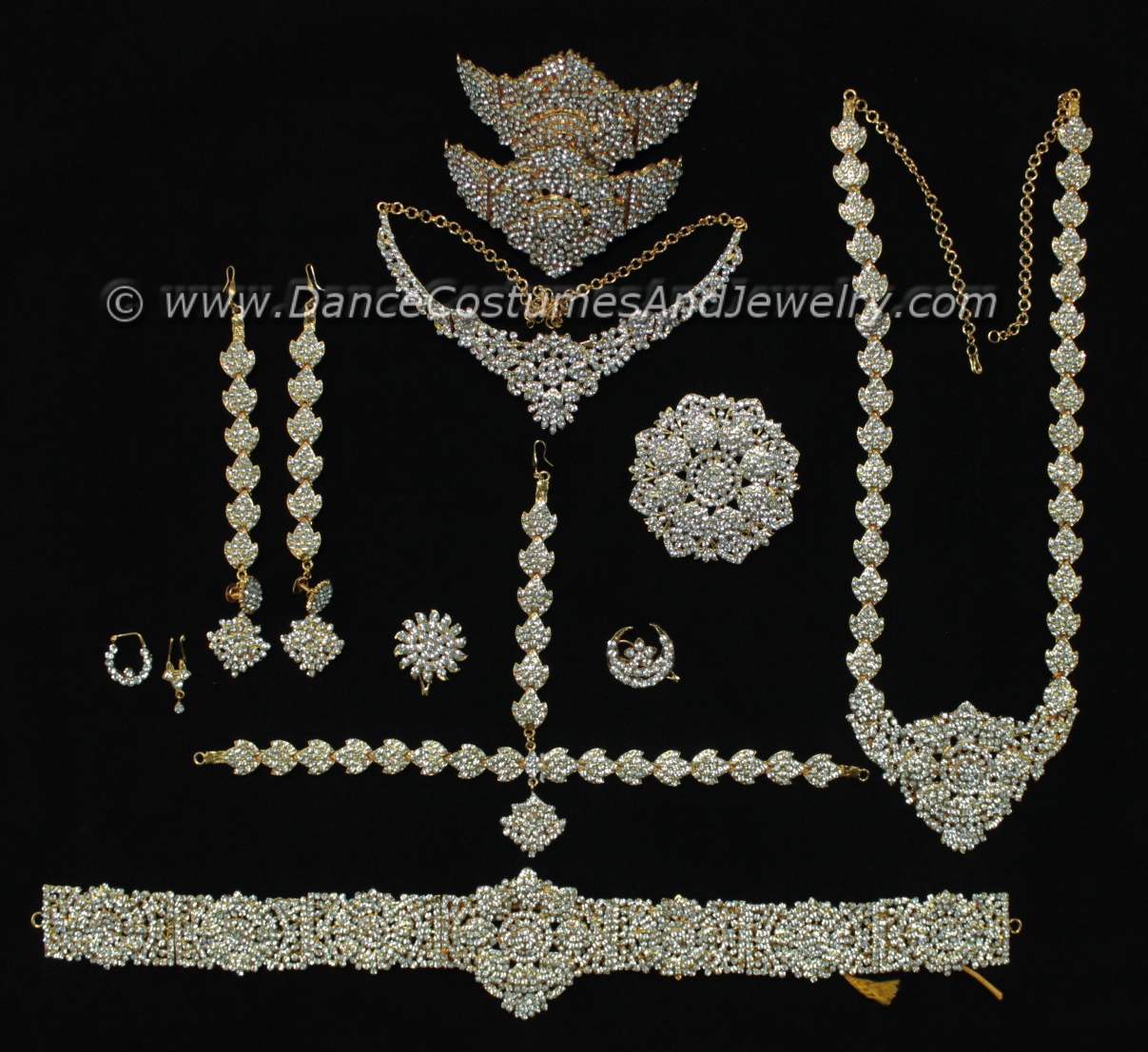 https://www.excellis.co.in/dance_jewlry//public/storage/photos/1/Products/StoneJewelry-006-SmallCR__14345.jpg