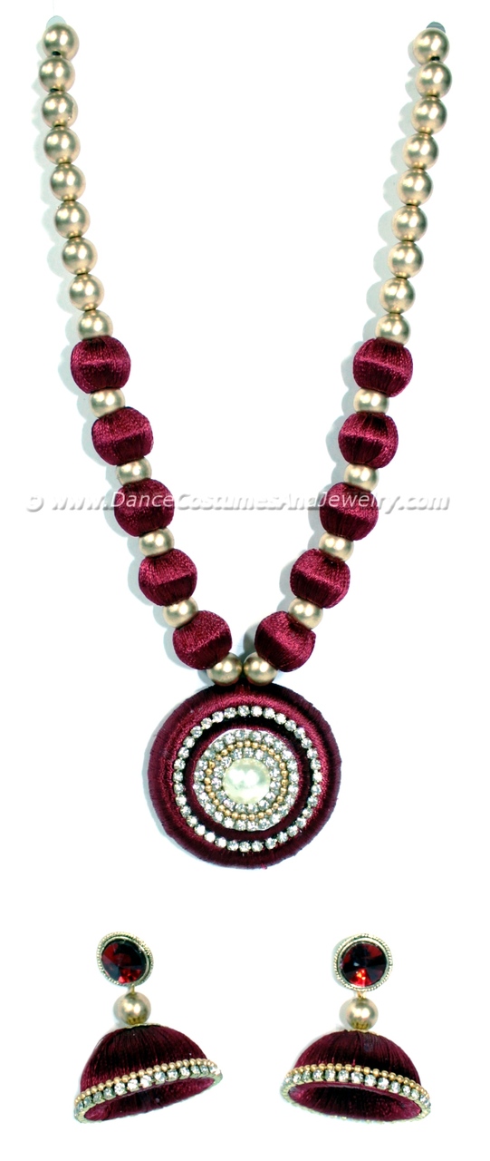 https://www.excellis.co.in/dance_jewlry//public/storage/photos/1/Products/TRED_Maroon_necklace_set_scr__38984.jpg