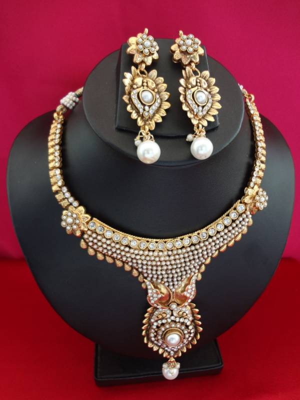 https://www.excellis.co.in/dance_jewlry//public/storage/photos/1/Products/Temple2239__37423.jpg
