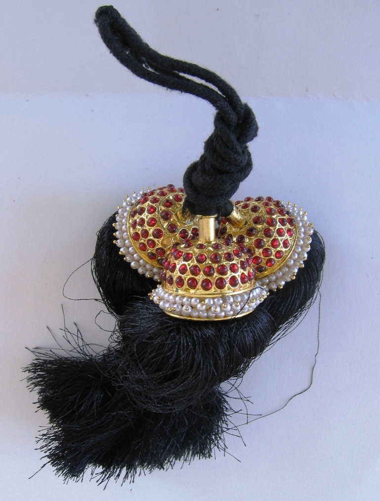 https://www.excellis.co.in/dance_jewlry//public/storage/photos/1/Products/Temple6320-Big__04171.jpg