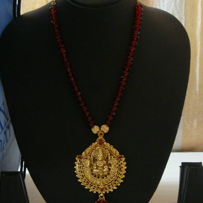 https://www.excellis.co.in/dance_jewlry//public/storage/photos/1/Products/TempleJewelry_809__76449.jpg