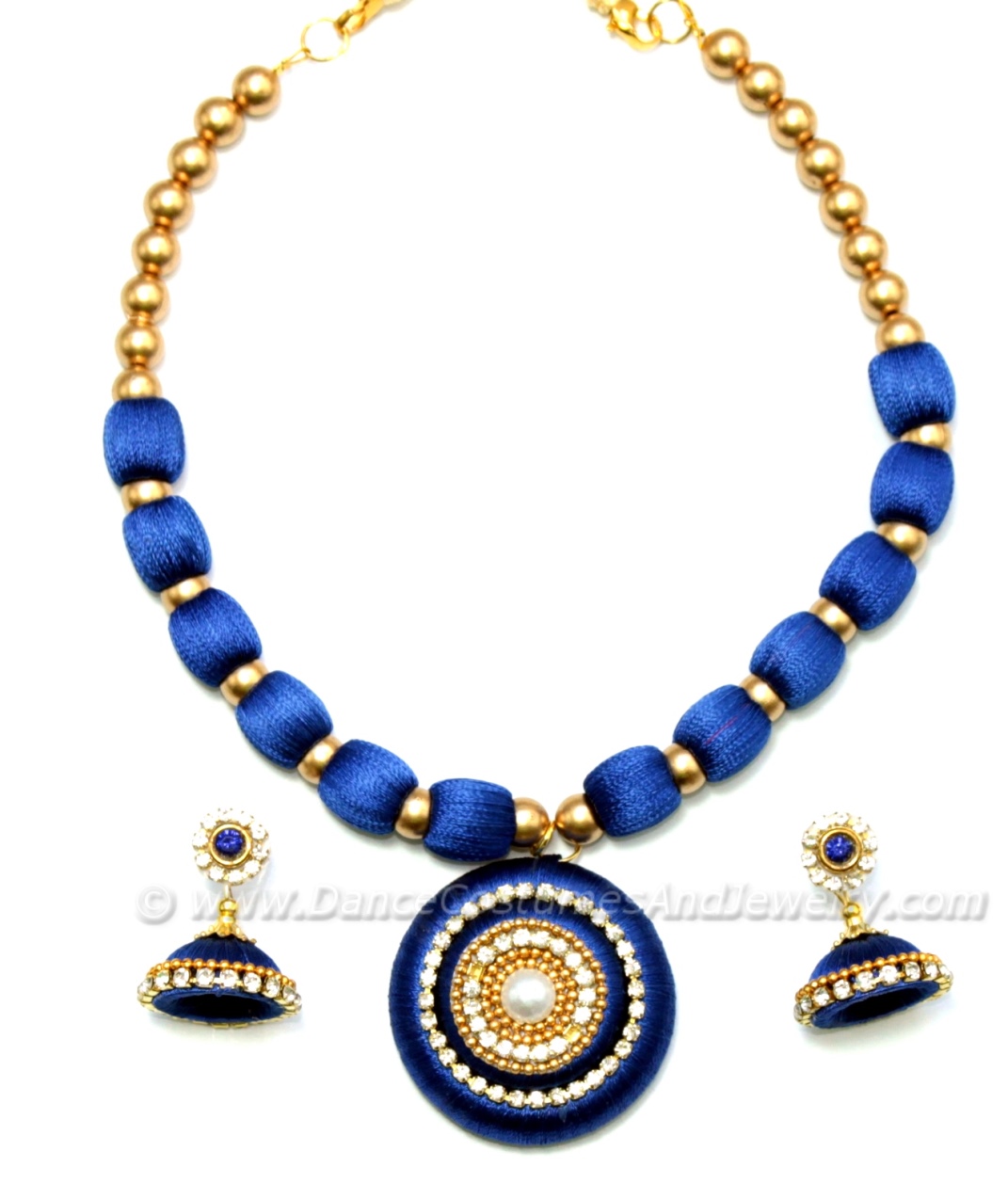 https://www.excellis.co.in/dance_jewlry//public/storage/photos/1/Products/Thread_necklace_set_BLUE_4CR-small__41445.jpg