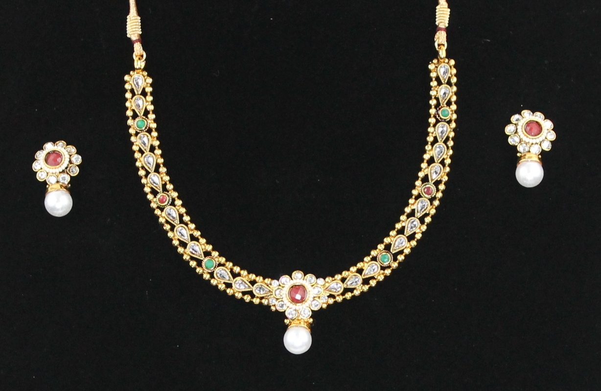https://www.excellis.co.in/dance_jewlry//public/storage/photos/1/Products/YSR04_16.30__10442.jpg