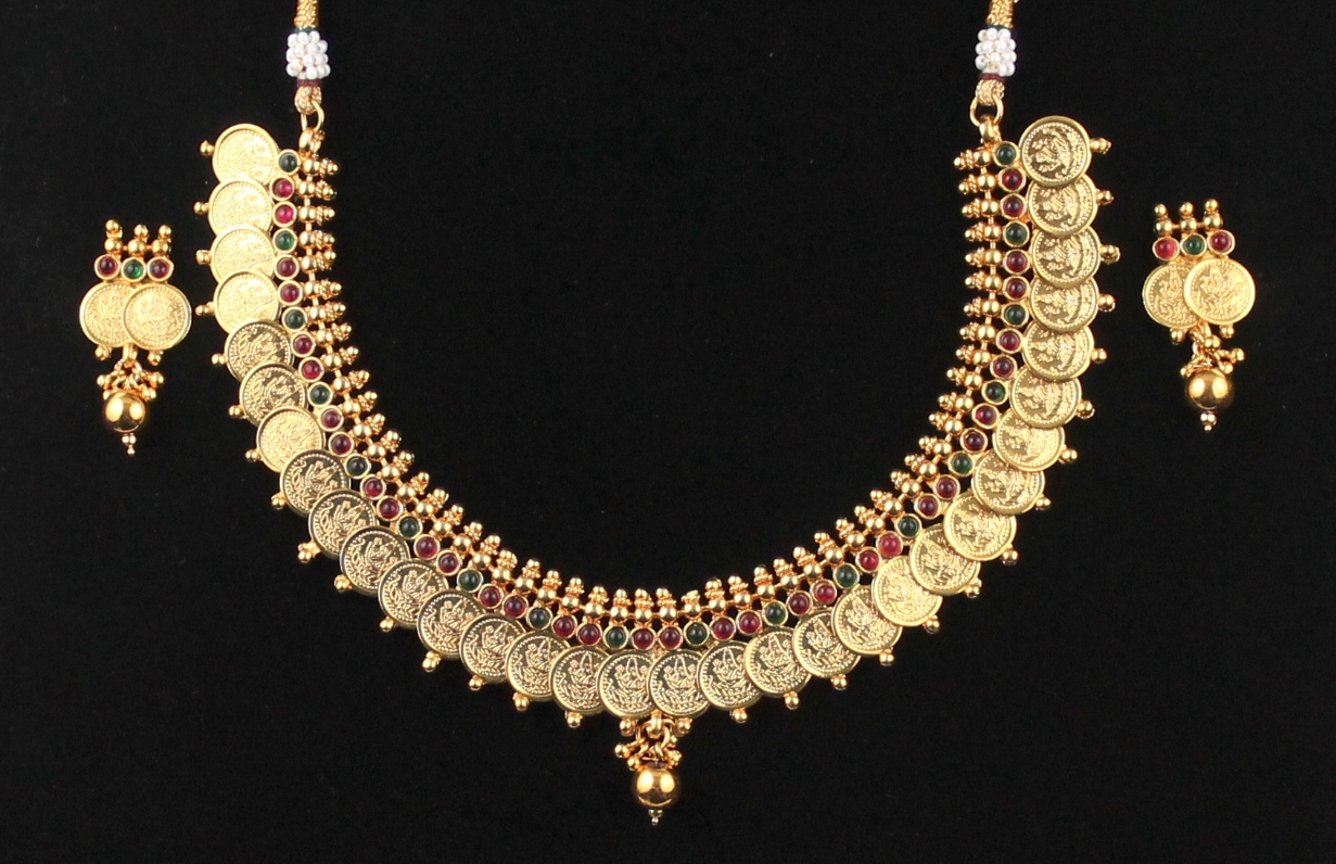 https://www.excellis.co.in/dance_jewlry//public/storage/photos/1/Products/YSR30__14746.JPG