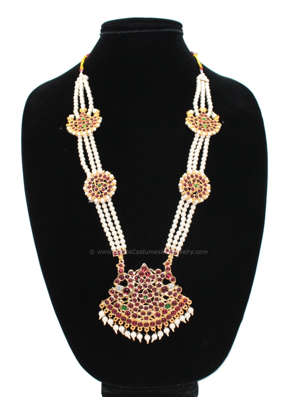 https://www.excellis.co.in/dance_jewlry//public/storage/photos/1/Products/black_sunmoon-motimala-CR__76082.jpg