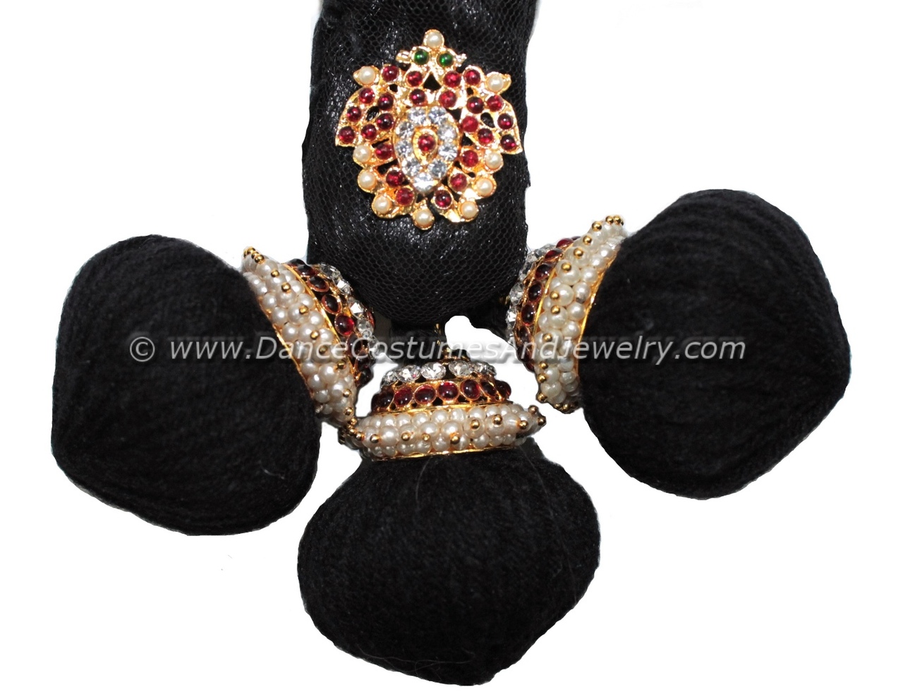 https://www.excellis.co.in/dance_jewlry//public/storage/photos/1/Products/model09-01-small__27435.jpg