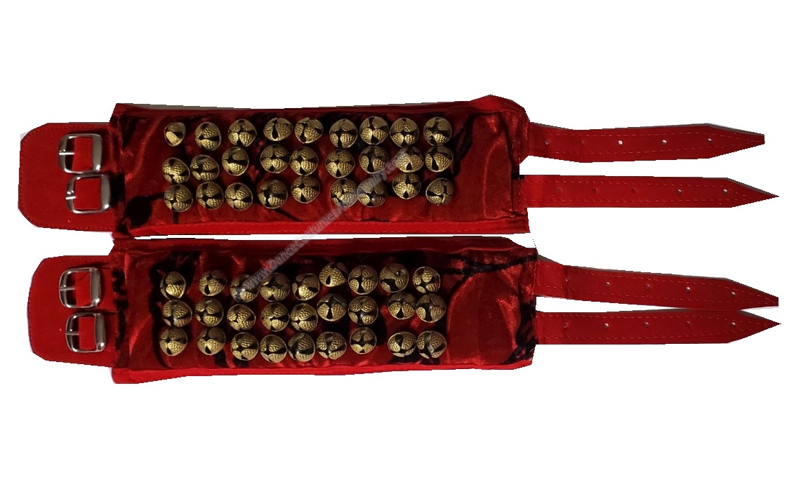 https://www.excellis.co.in/dance_jewlry//public/storage/photos/1/Products/redand_black_3_line_velvet_ankle_bells_csr__79767.jpg
