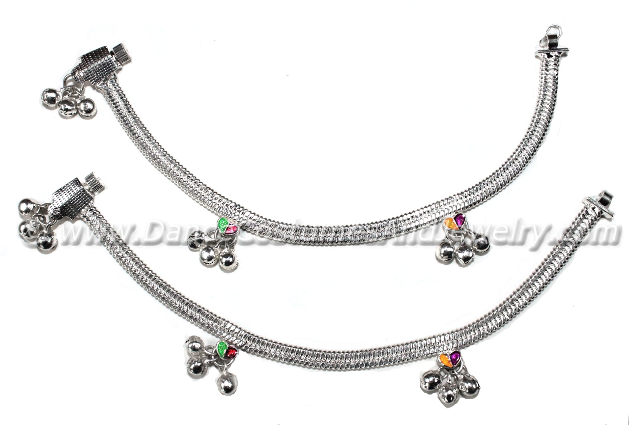 https://www.excellis.co.in/dance_jewlry//public/storage/photos/1/Products/small_ankletsCR__09737.JPG