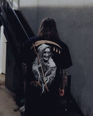 Streetwear t-shirt